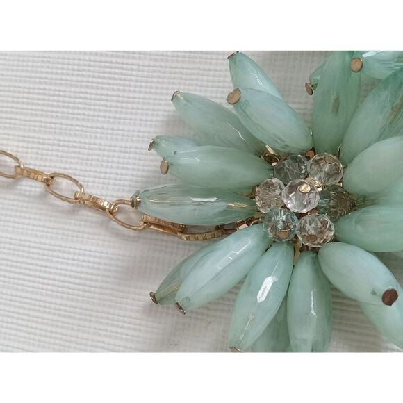 Green Blue Triple Flower Beaded Design Gold Toned Chain Statement Style Necklace - Picture 5 of 10